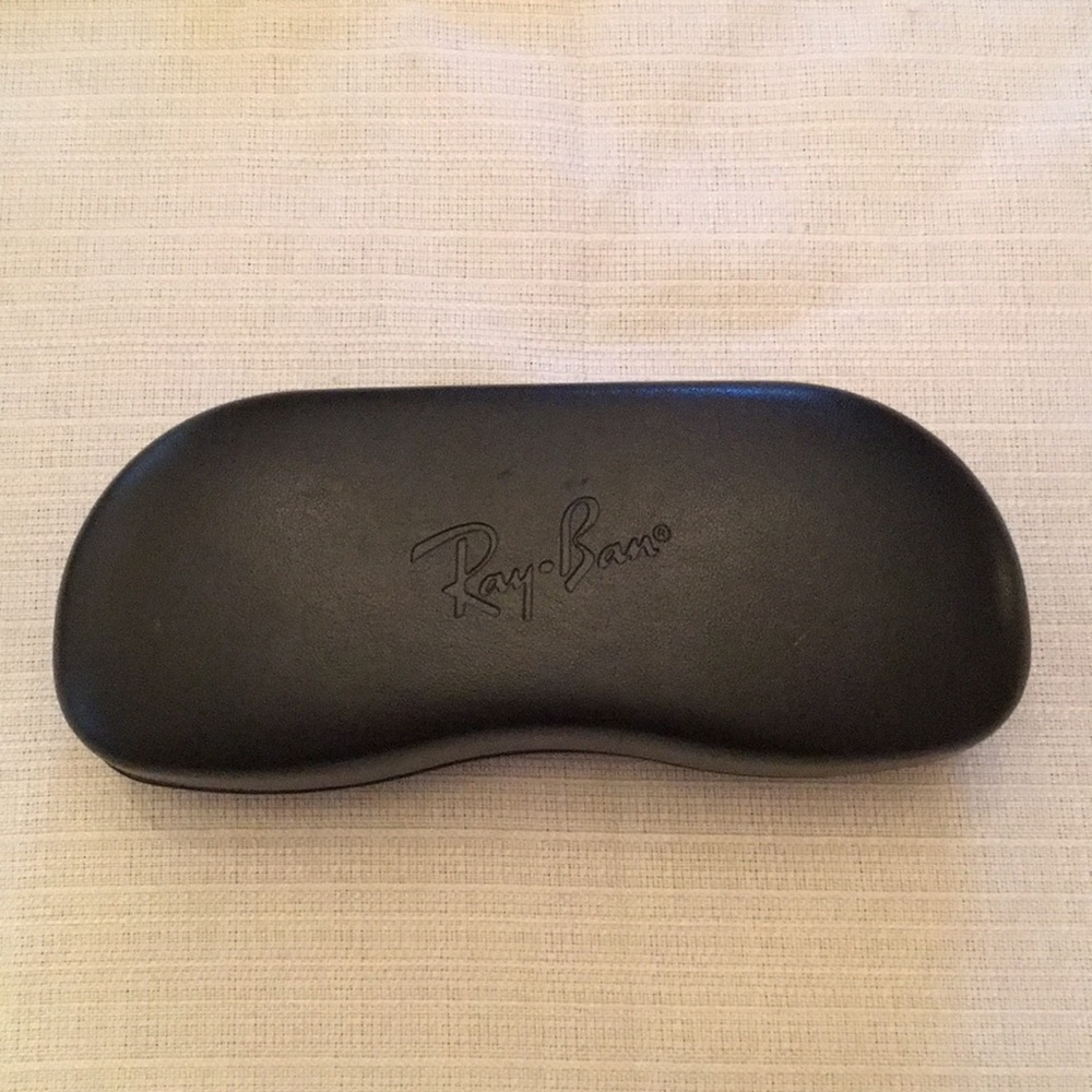 Ray-Ban Black Clamshell Case